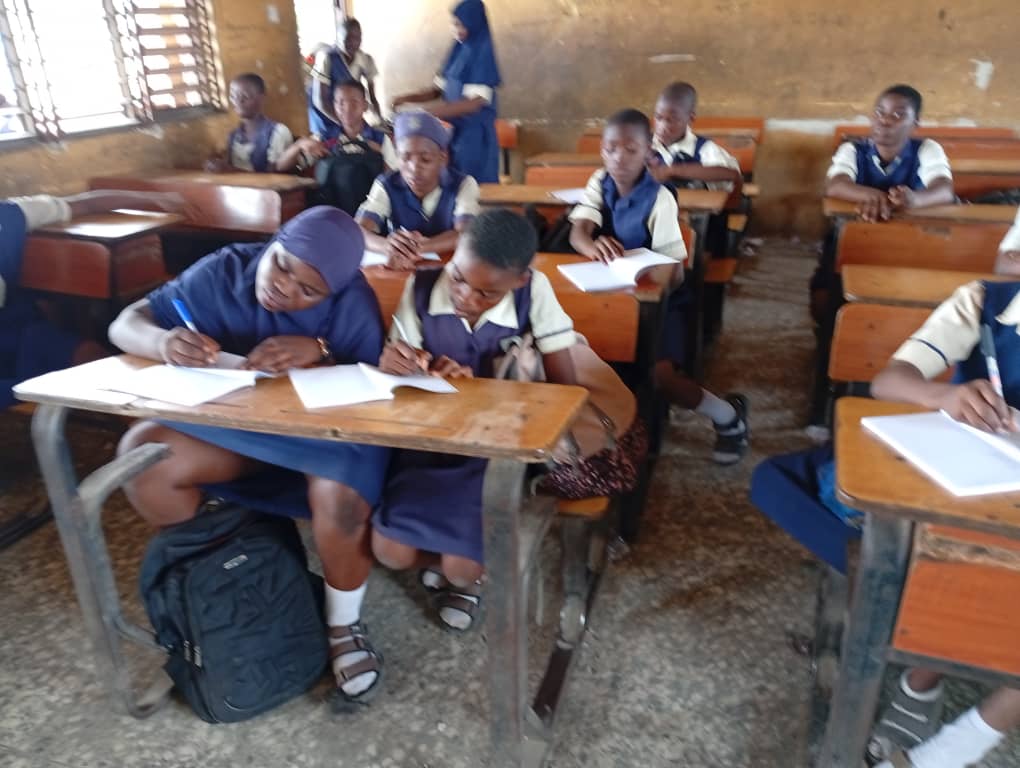 Jibowu Jnr high school Yaba photo